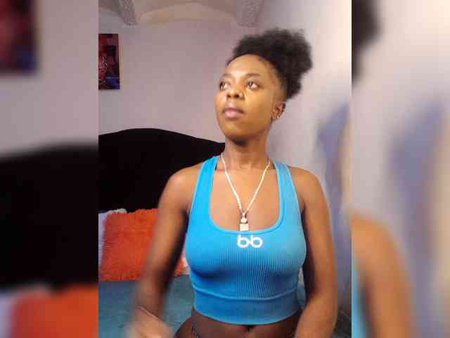 PookieLove webcam