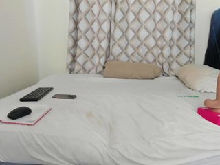 Busty-Bree Porn Show