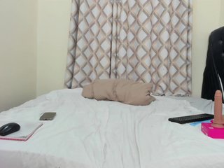 Busty-Bree Porn Show