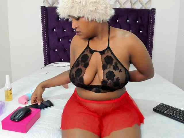 Busty-Bree webcam