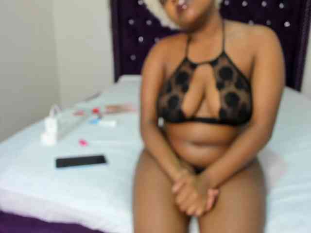 Busty-Bree webcam