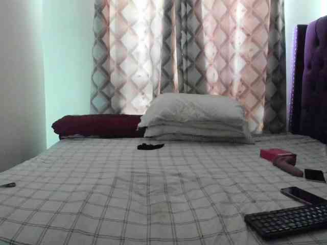 Busty-Bree Busty-Bree