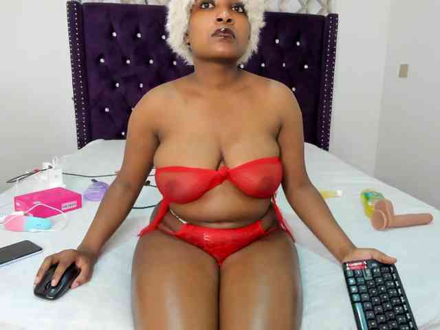 Busty-Bree webcam