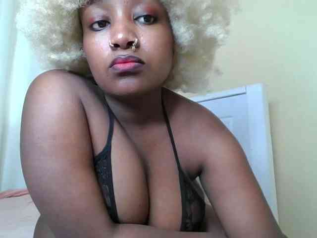 Busty-Bree Live Webcam on BongaCams