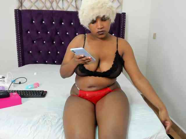 Busty-Bree webcam
