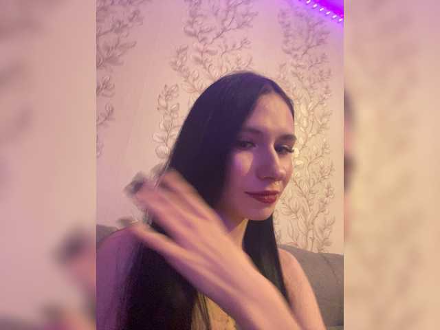 KisaLisaa – webcam model profile photo