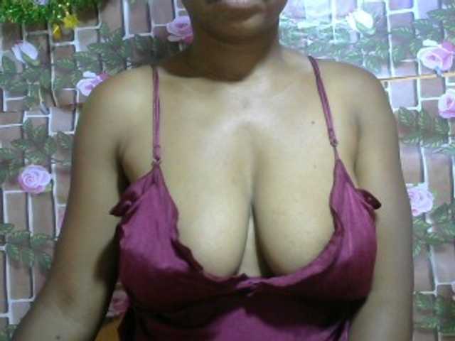 HasMinah92 – webcam model profile photo