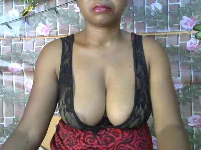 HasMinah92 Live Webcam on BongaCams