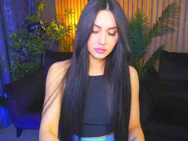 AlexaGreyyy webcam