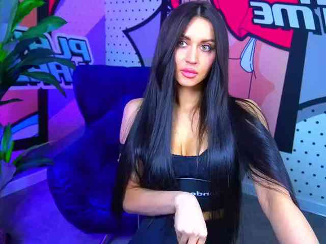 AlexaGreyyy webcam