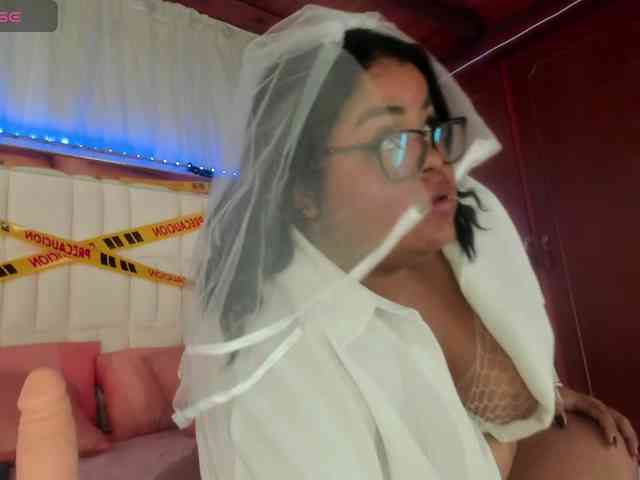 LunaBlazze webcam