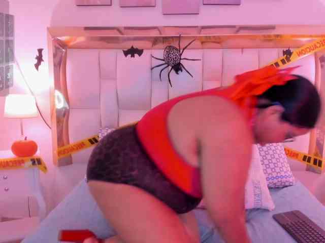 LunaBlazze webcam