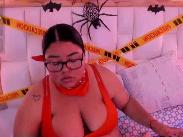LunaBlazze webcam