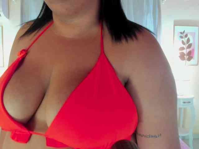 LunaBlazze webcam