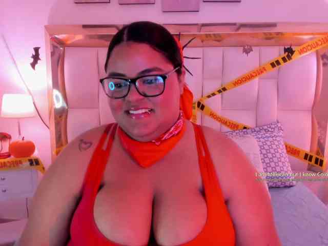 LunaBlazze webcam