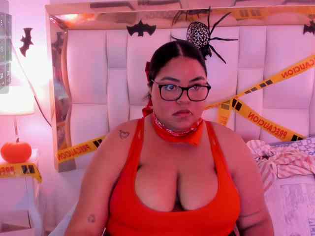 LunaBlazze webcam