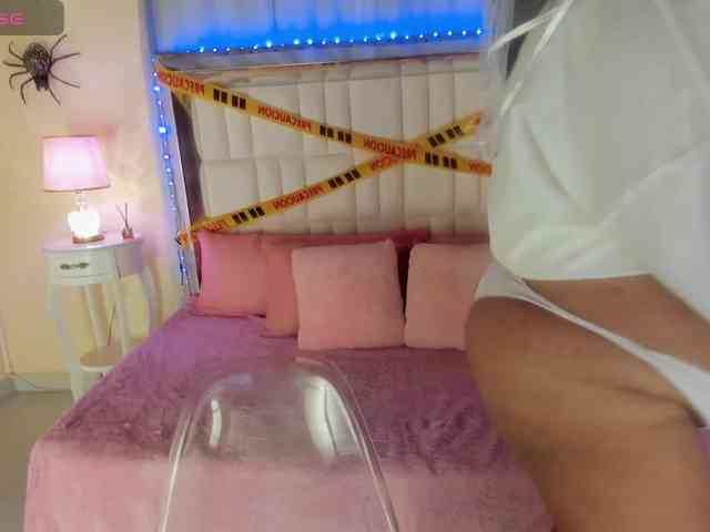 LunaBlazze webcam