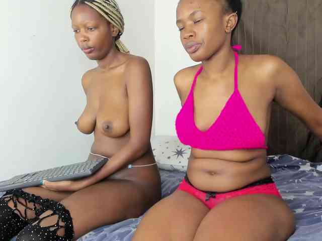 Melody-Kitty Live Webcam on BongaCams