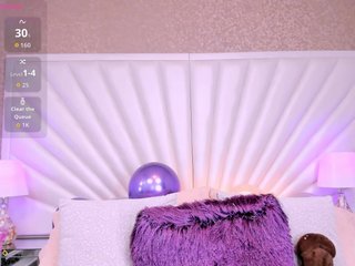 AdaraMills Porn Show