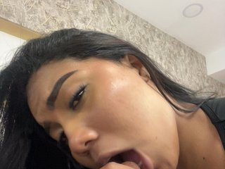 AdaraMills Porn Show