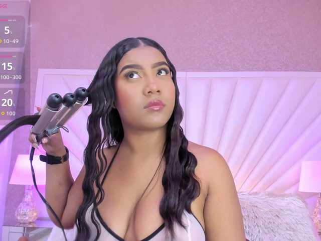 AdaraMills's BongaCams show and profile