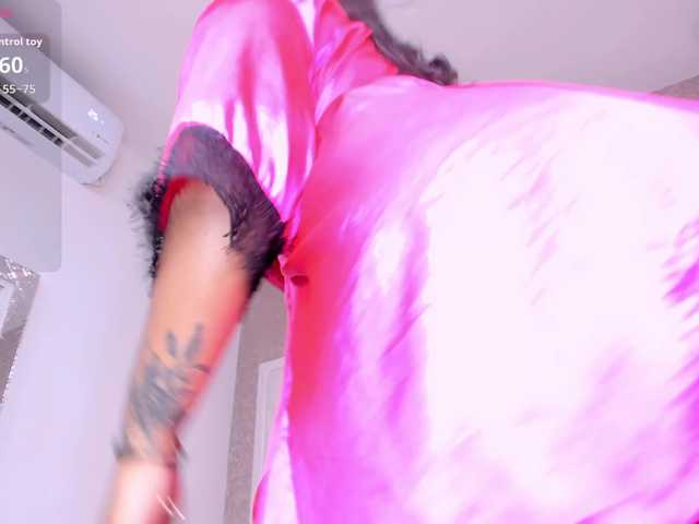 AdaraMills's BongaCams show and profile