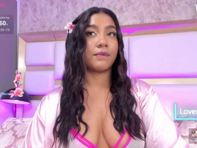 AdaraMills's BongaCams show and profile