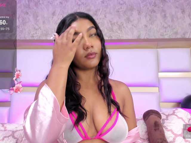 AdaraMills's BongaCams show and profile