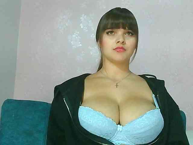 Estefania-121 webcam