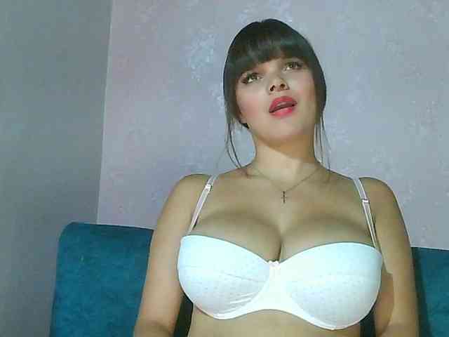 Estefania-121 webcam