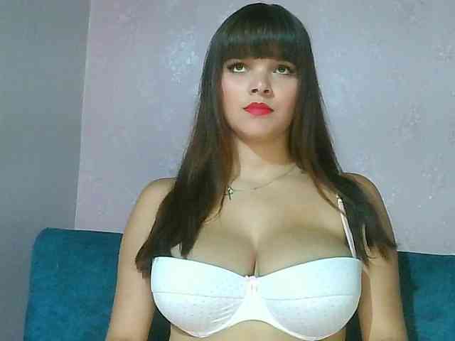 Estefania-121 webcam