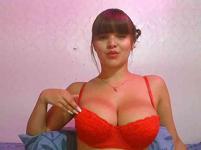 Estefania-121 webcam