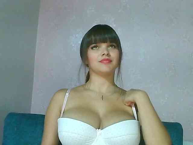 Estefania-121 webcam