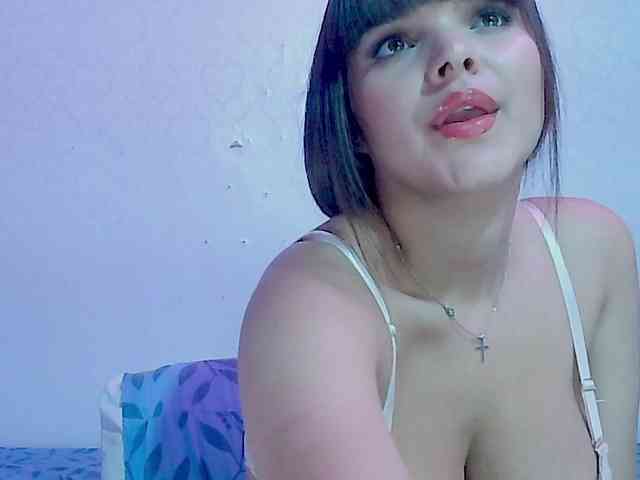 Estefania-121 webcam