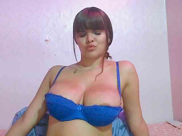 Estefania-121 webcam