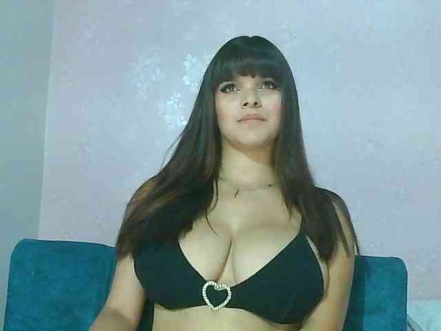 Estefania-121 webcam