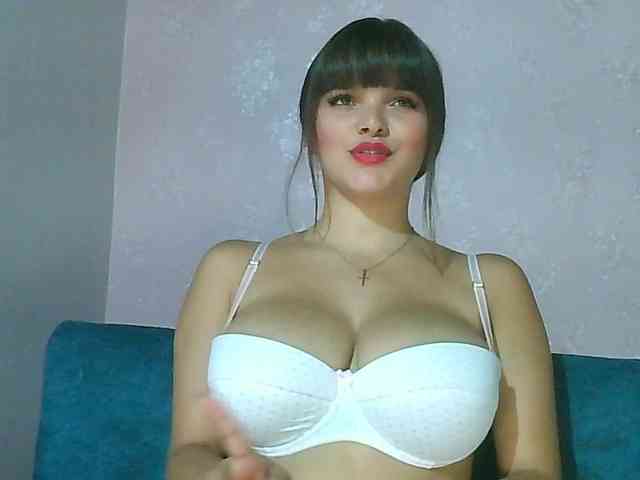 Estefania-121 webcam