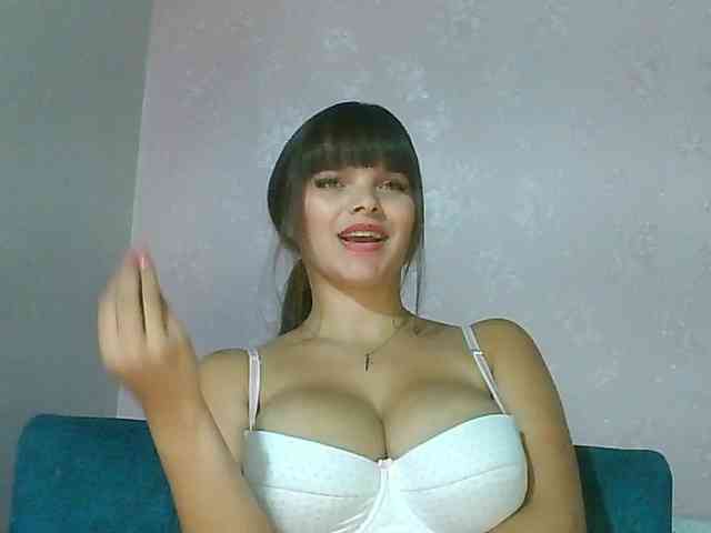Estefania-121 webcam