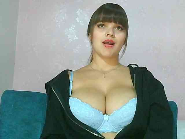 Estefania-121 webcam