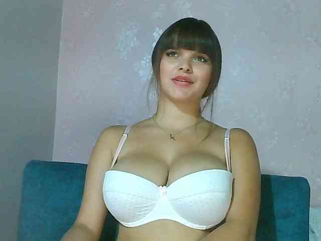 Estefania-121 webcam