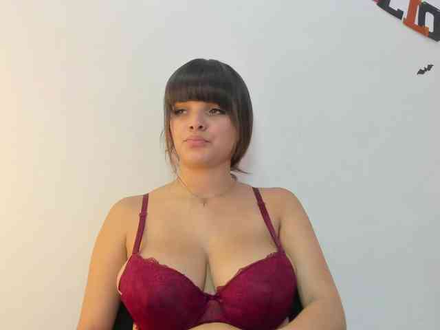 Estefania-121 webcam