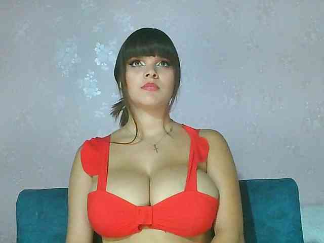 Estefania-121 webcam