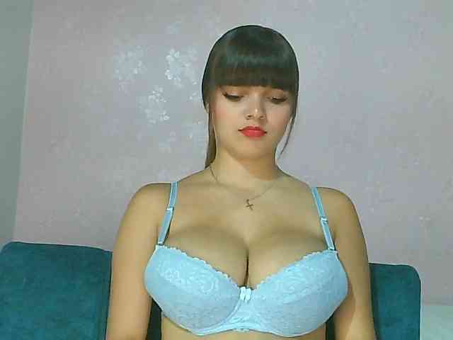 Estefania-121 webcam