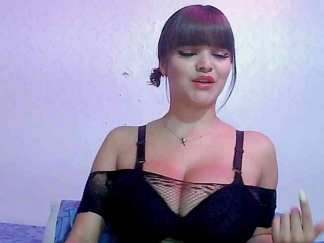 Estefania-121 webcam