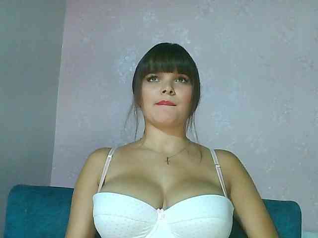 Estefania-121 webcam