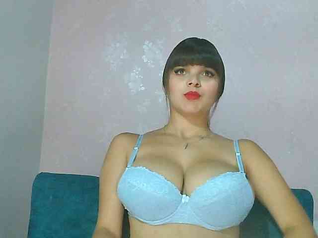 Estefania-121 webcam