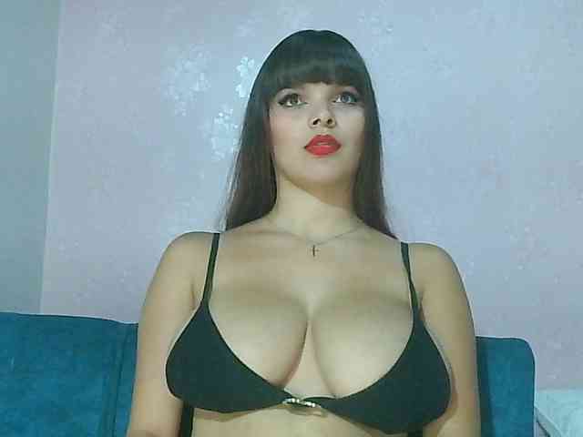 Estefania-121 webcam