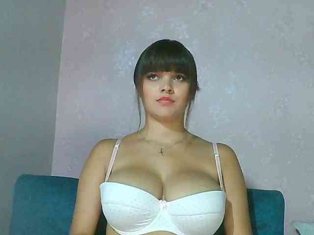 Estefania-121 webcam