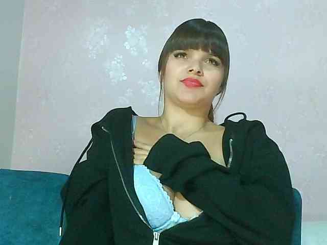 Estefania-121 webcam