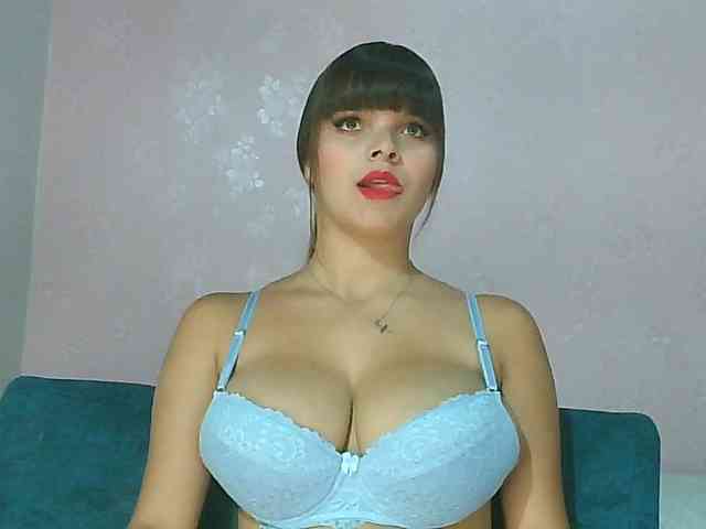Estefania-121 webcam